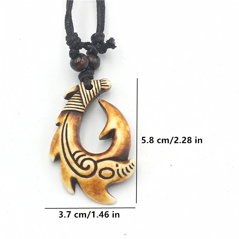 Maori Fish Hook Necklace - Res - Resin Art Necklace recension och pris