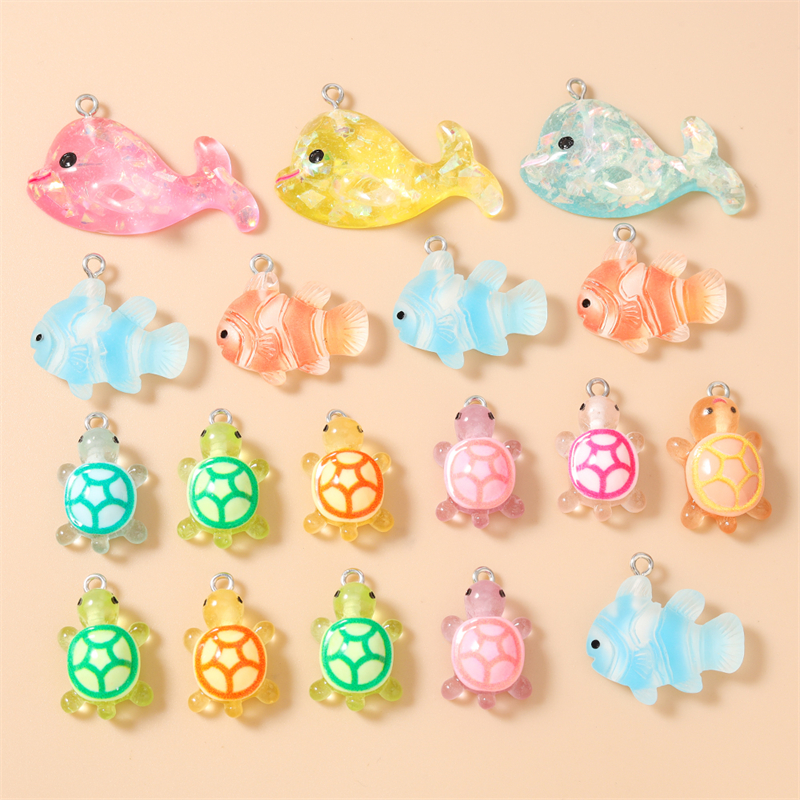 20pcs Cartoon Animal Charms Re - Resin Art Necklace recension och pris