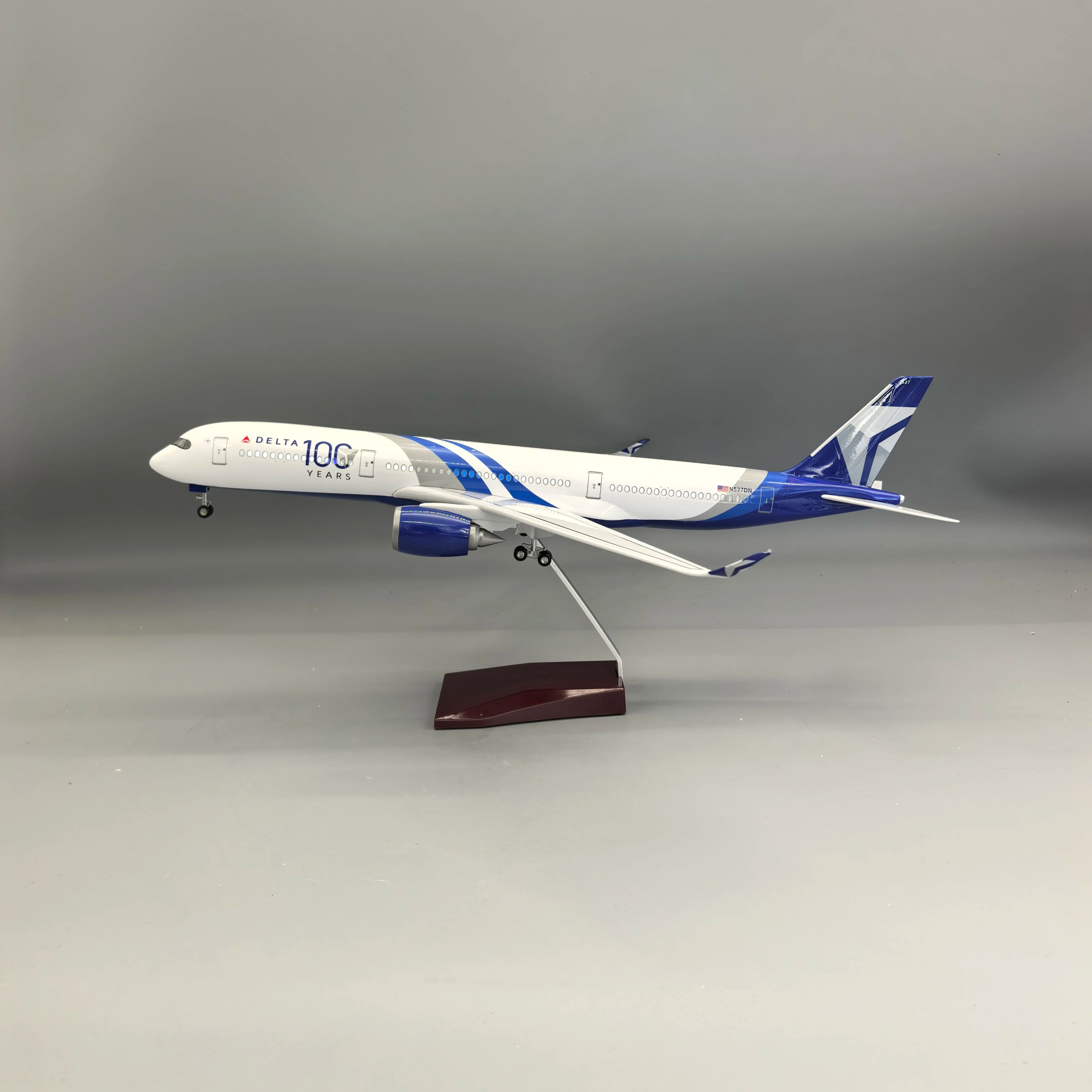 1/142 scale aircraft Delta A35 - Resin Art For Kids recension och pris