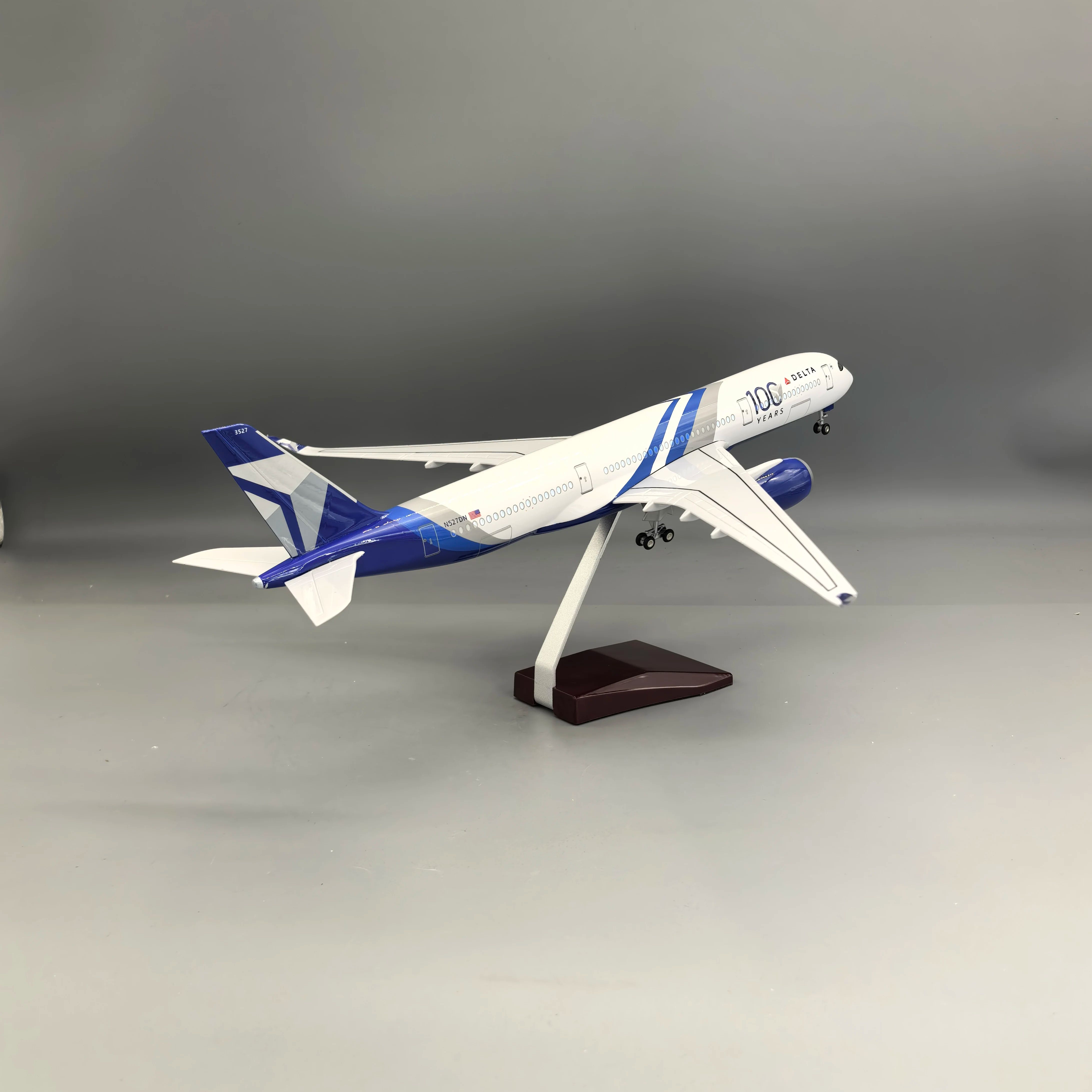 1/142 scale aircraft Delta A35 - Resin Art For Kids recension och pris