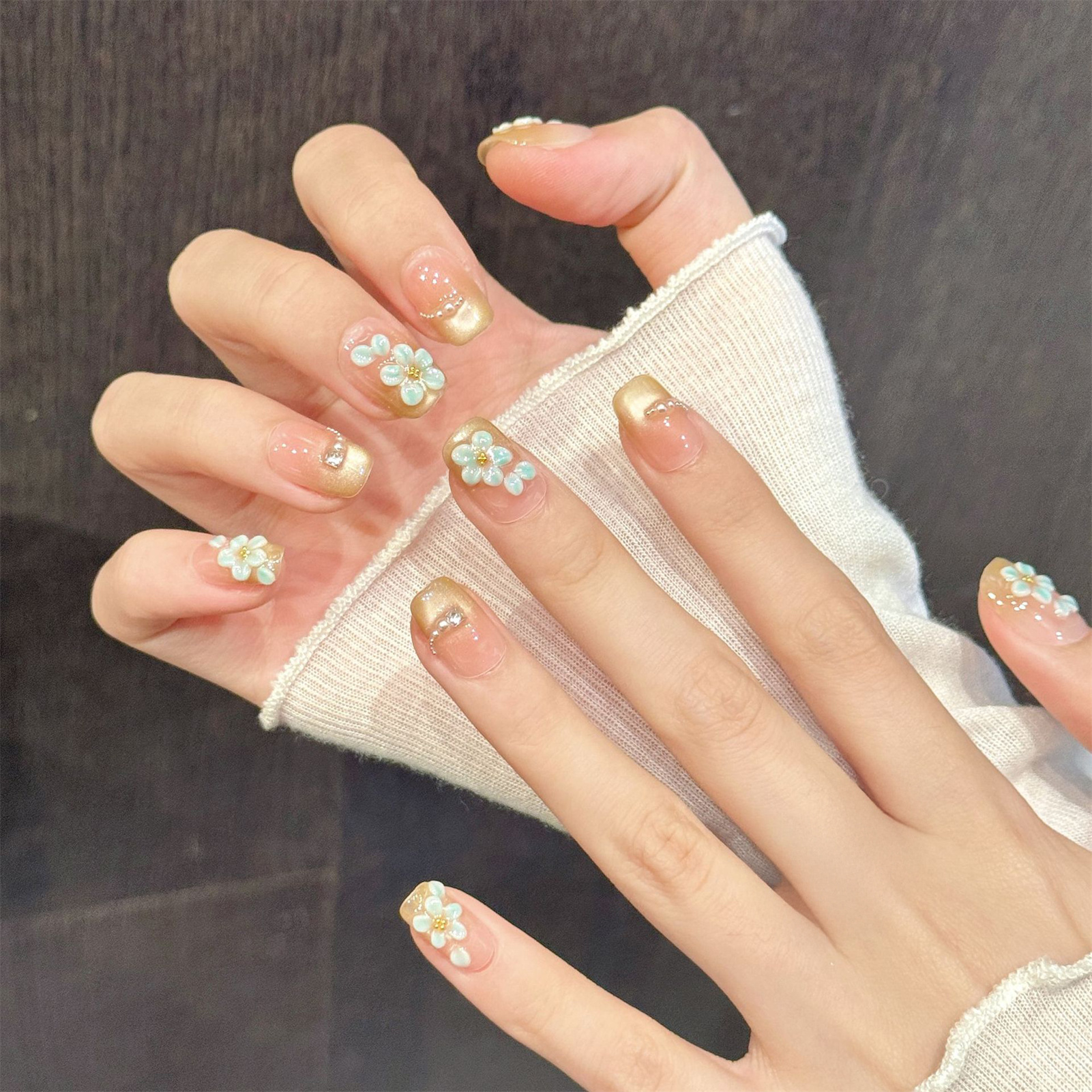 Handmade Fake Nails 10pcs Wear - Resin Art Flowers recension och pris