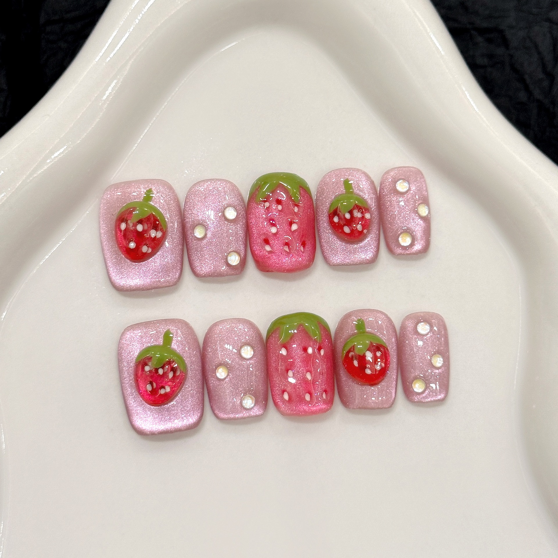 10pcs Cute Red Strawberry Pres - Resin Art Flowers recension och pris