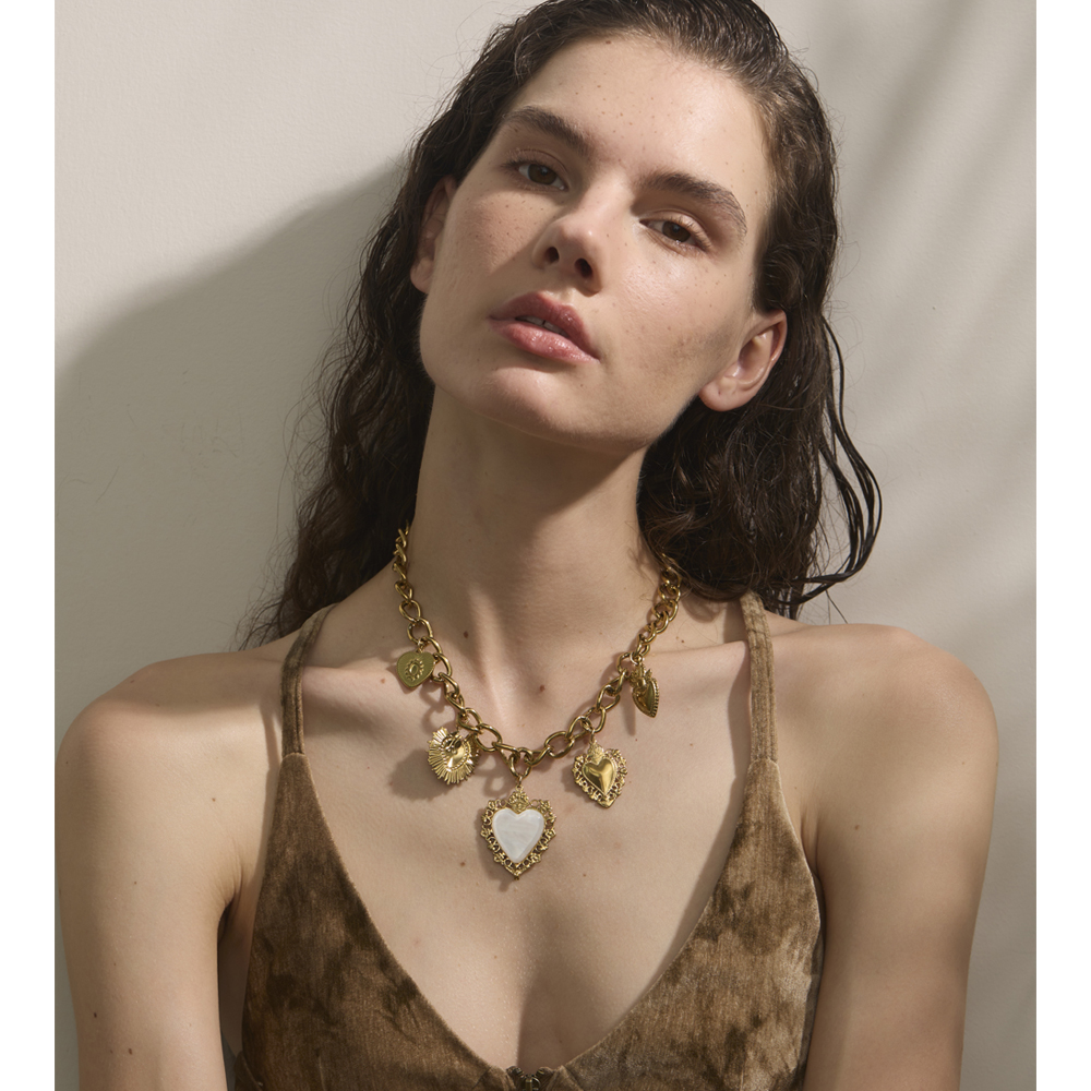 Yhpup 18K Golden Plated Stainl - Resin Art Necklace recension och pris